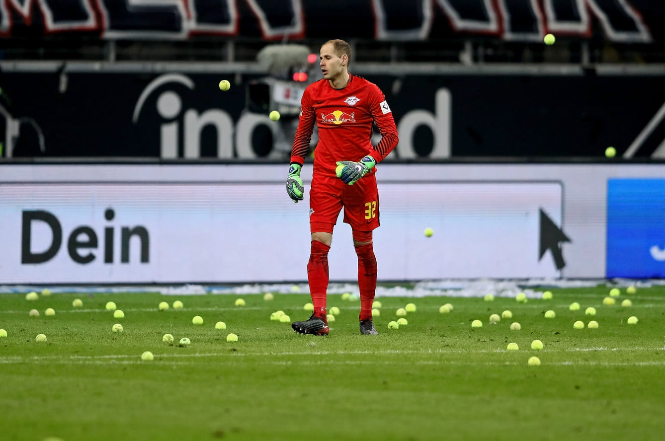 Jリーグは大丈夫 ブンデス1部の平日開催が浴びるファンの猛反発 Footballista フットボリスタ