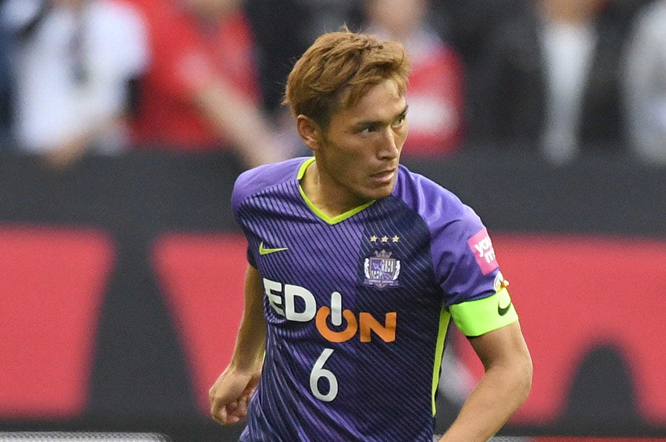 青山敏弘は なぜキャプテンに推されるのか 選ばれ続けた男の17年 Footballista フットボリスタ
