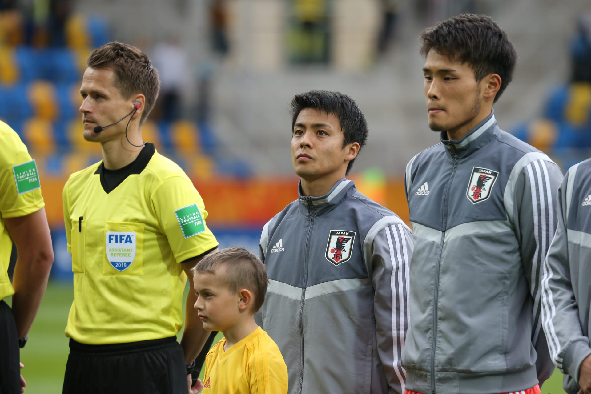 雷様か マイティー ソーか いや 齊藤未月だ 世界を圧倒するフィジカルコンタクト Footballista フットボリスタ