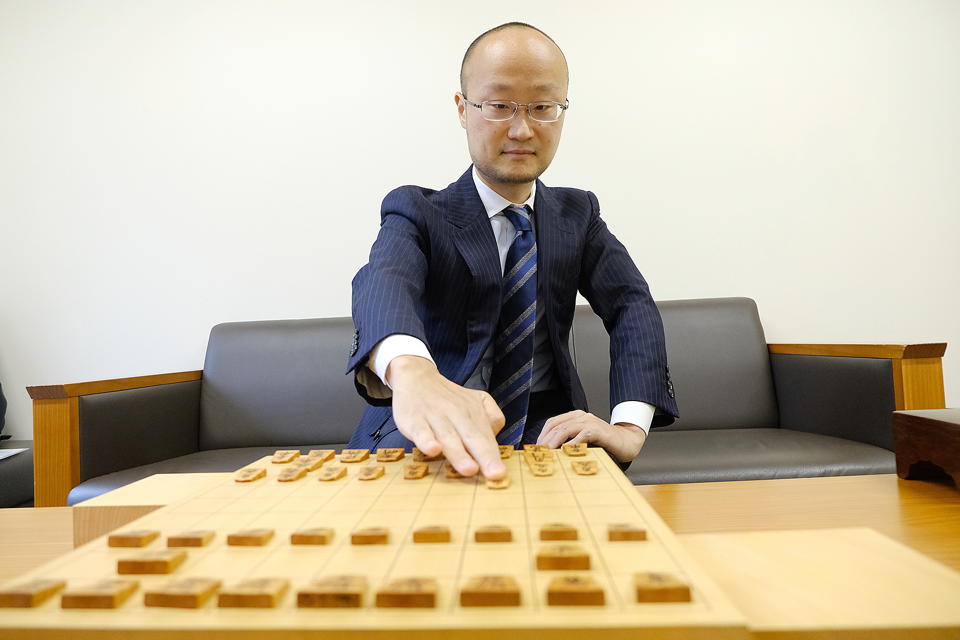 将棋 渡辺明名人 棋王 王将 に聞く 将棋の進化の最前線とサッカーの進歩との類似性 後編 Footballista フットボリスタ