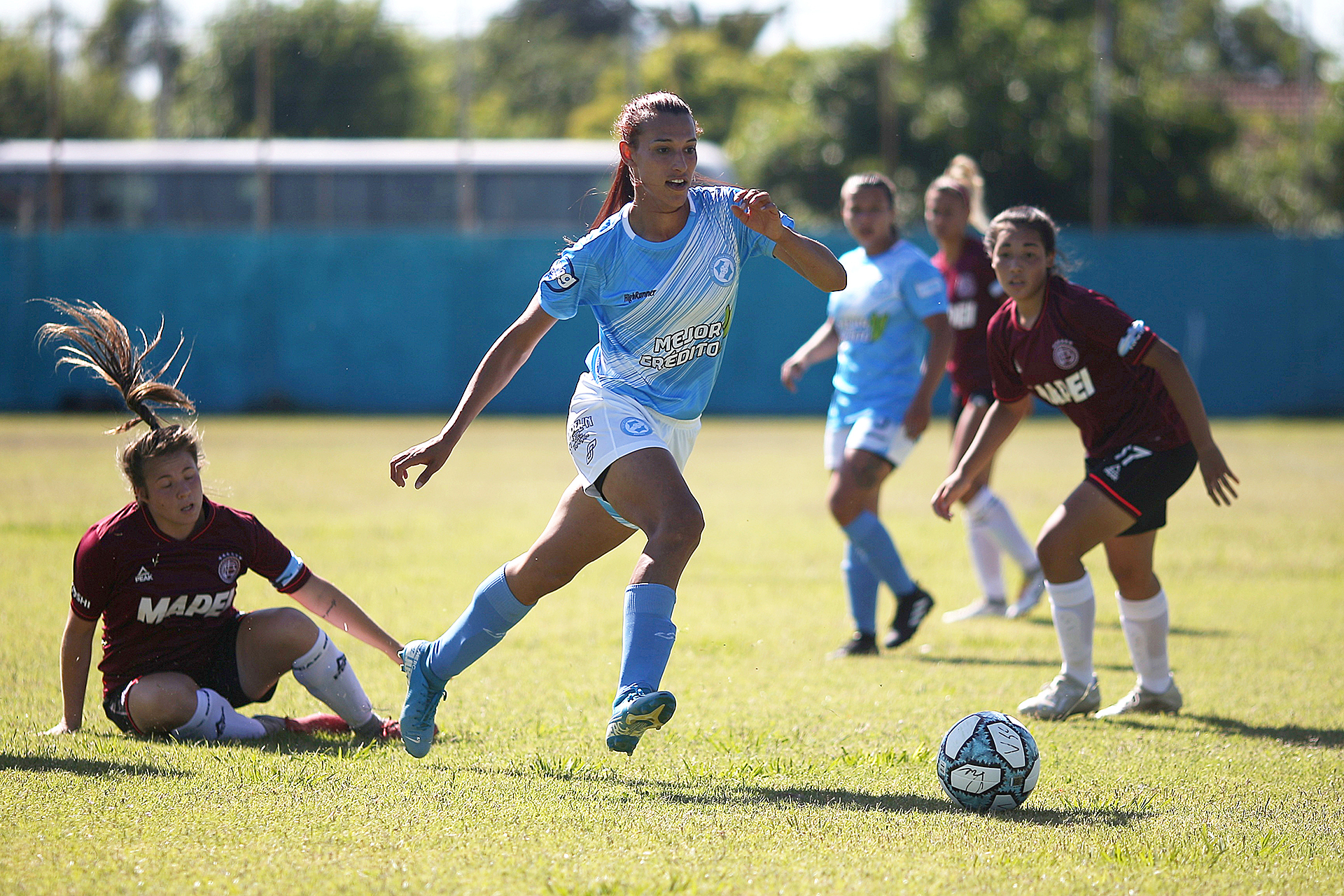 女子サッカー Footballista フットボリスタ