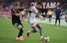 背番号7、“黄金をまとう中島元彦”がこれほどまでに仙台で愛される理由