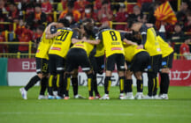 adidas バイエルンミュンヘン オリバーカーン ユニフォーム　キーパー　XL オリバーカーン選手 バイエルンミュンヘンGKユニフォーム｜Yahoo